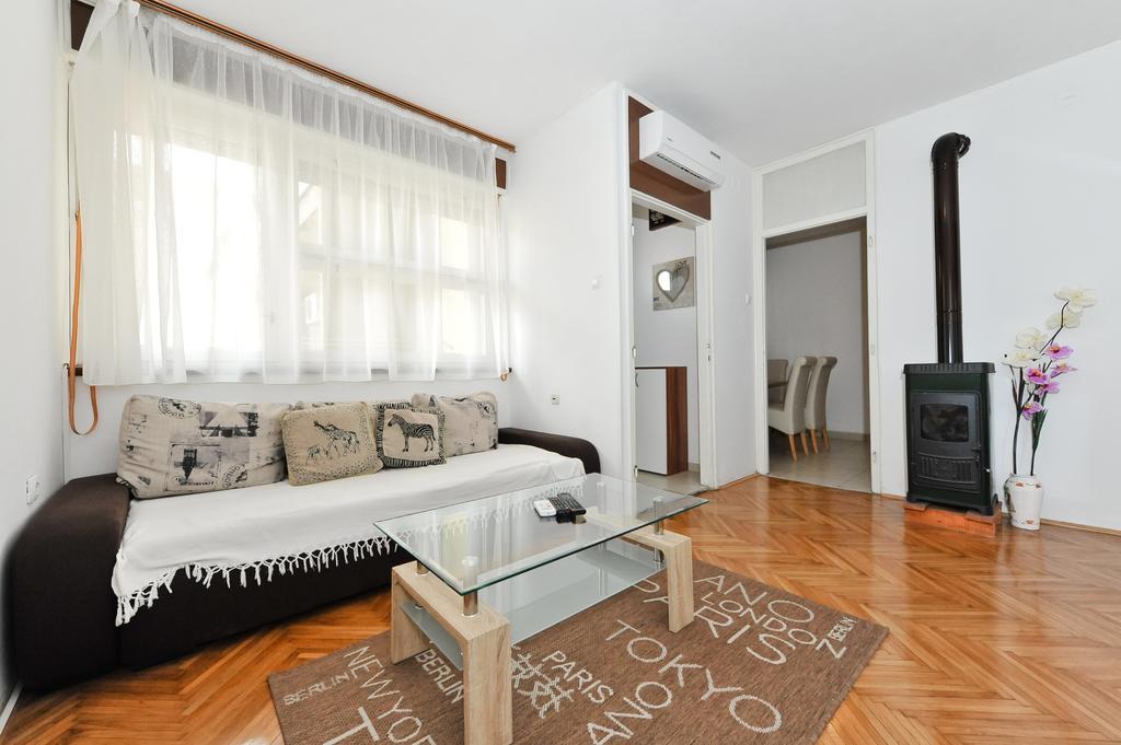 Apartments Feel Center Zadar Quarto foto